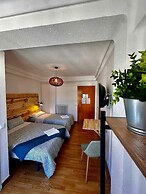 HOSTAL ATUAIREHOME BURGOS