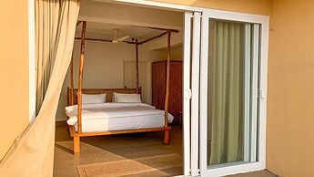 Dolce Far Niente 4BHK Villa Ashwem Beach