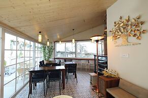 Bummys by Vyaana Retreats