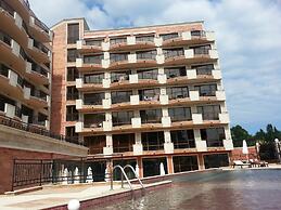 River Park - Menada Apartments