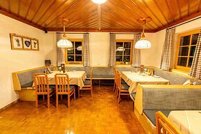 Berggasthof Pension Lahnerhof
