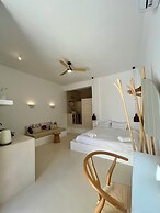 Ios Alcyon Blue Suites