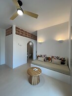 Ios Alcyon Blue Suites