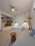 Ios Alcyon Blue Suites