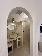 Ios Alcyon Blue Suites