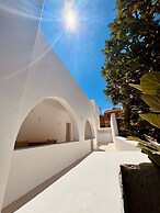 Ios Alcyon Blue Suites