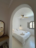 Ios Alcyon Blue Suites