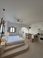 Ios Alcyon Blue Suites