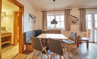 Delfi Ski & Bike Apartments