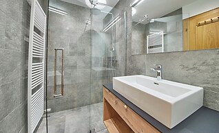 Delfi Ski & Bike Apartments