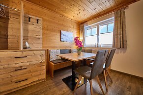Delfi Ski & Bike Apartments