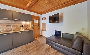 Delfi Ski & Bike Apartments