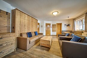Delfi Ski & Bike Apartments