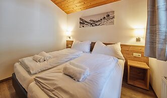 Delfi Ski & Bike Apartments