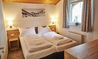 Delfi Ski & Bike Apartments