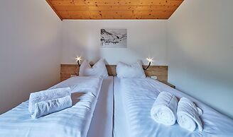 Delfi Ski & Bike Apartments