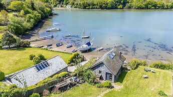Water Edge House Boathouse