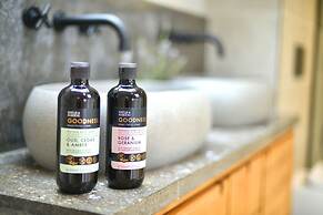 Water Edge House Boathouse