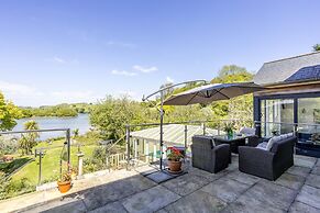 Water Edge House Boathouse