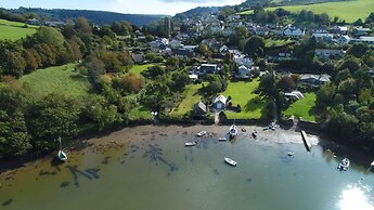 Water Edge House Boathouse