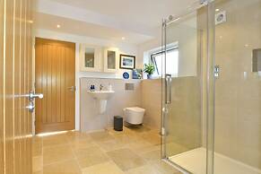 Water Edge House Boathouse