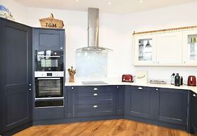 Water Edge House Boathouse