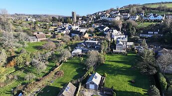 Water Edge House Boathouse