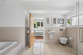 Water Edge House Boathouse