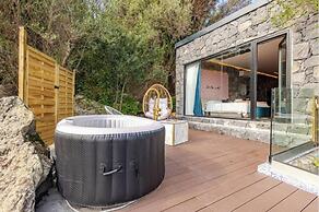 Dolce Lava - Natural Luxury Experience