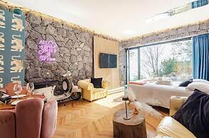 Dolce Lava - Natural Luxury Experience