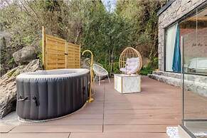 Dolce Lava - Natural Luxury Experience