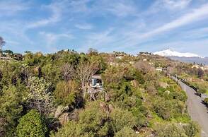 Dolce Lava - Natural Luxury Experience