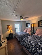 Ocean Breeze East 201