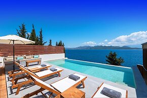 Villa Melia in Nikiana