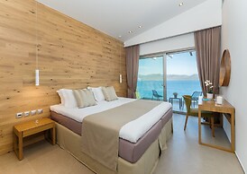 Villa Melia in Nikiana