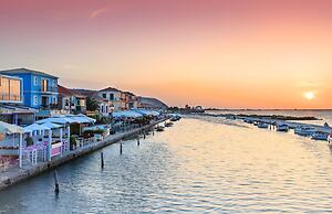 Villa Melia in Nikiana