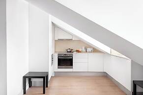 JOIVY Modern flat near Bica Elevator