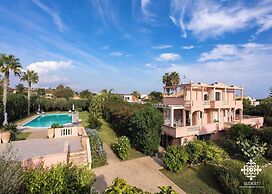 Villa Festosa - Luxury Retreat