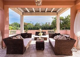 Villa Festosa - Luxury Retreat