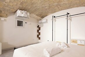 Paradise Vatican Home