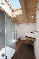 Nine Rooms Apartment