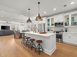 Sand Dollar Beach Cottage