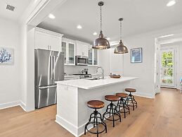 Sand Dollar Beach Cottage