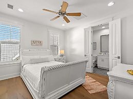 Sand Dollar Beach Cottage