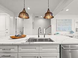 Sand Dollar Beach Cottage