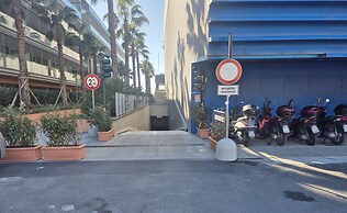 Genoa East Waterfront DeLuxe Flat