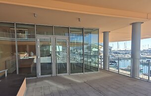 Genoa East Waterfront DeLuxe Flat