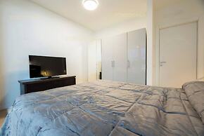 Genoa East Waterfront DeLuxe Flat