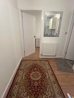 Cosy 1 Bed Retreat in Walsall - Wifi & Parking