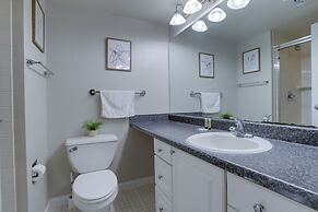 Modern 2BR Stay Near DC Arlington VA